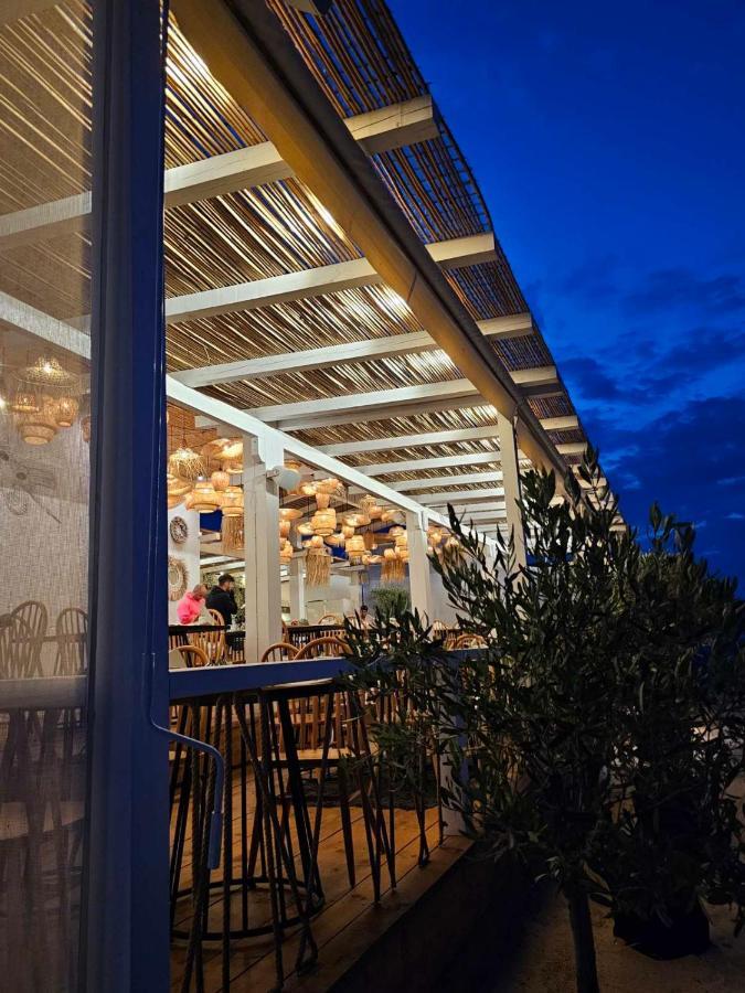 Smokini Beach Apartment Sosopol Exterior foto