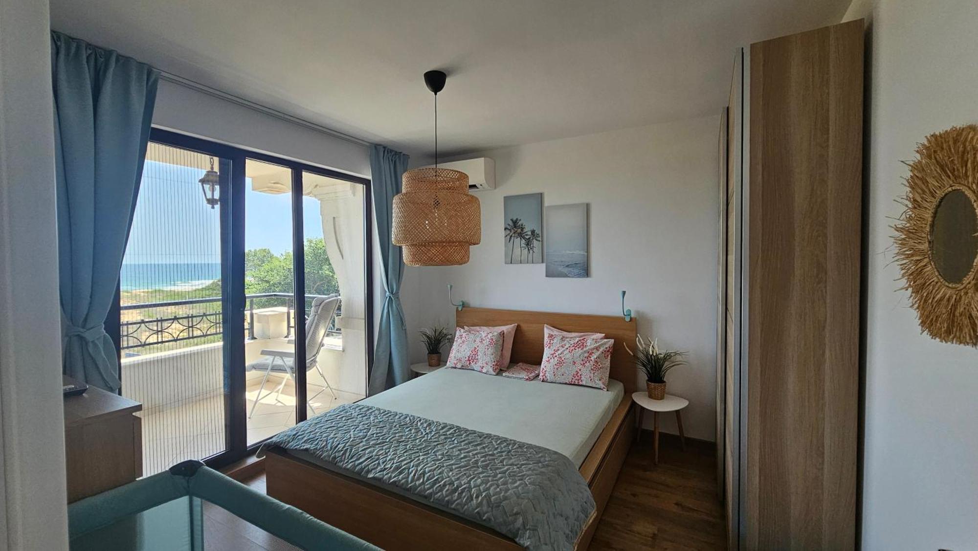 Smokini Beach Apartment Sosopol Exterior foto